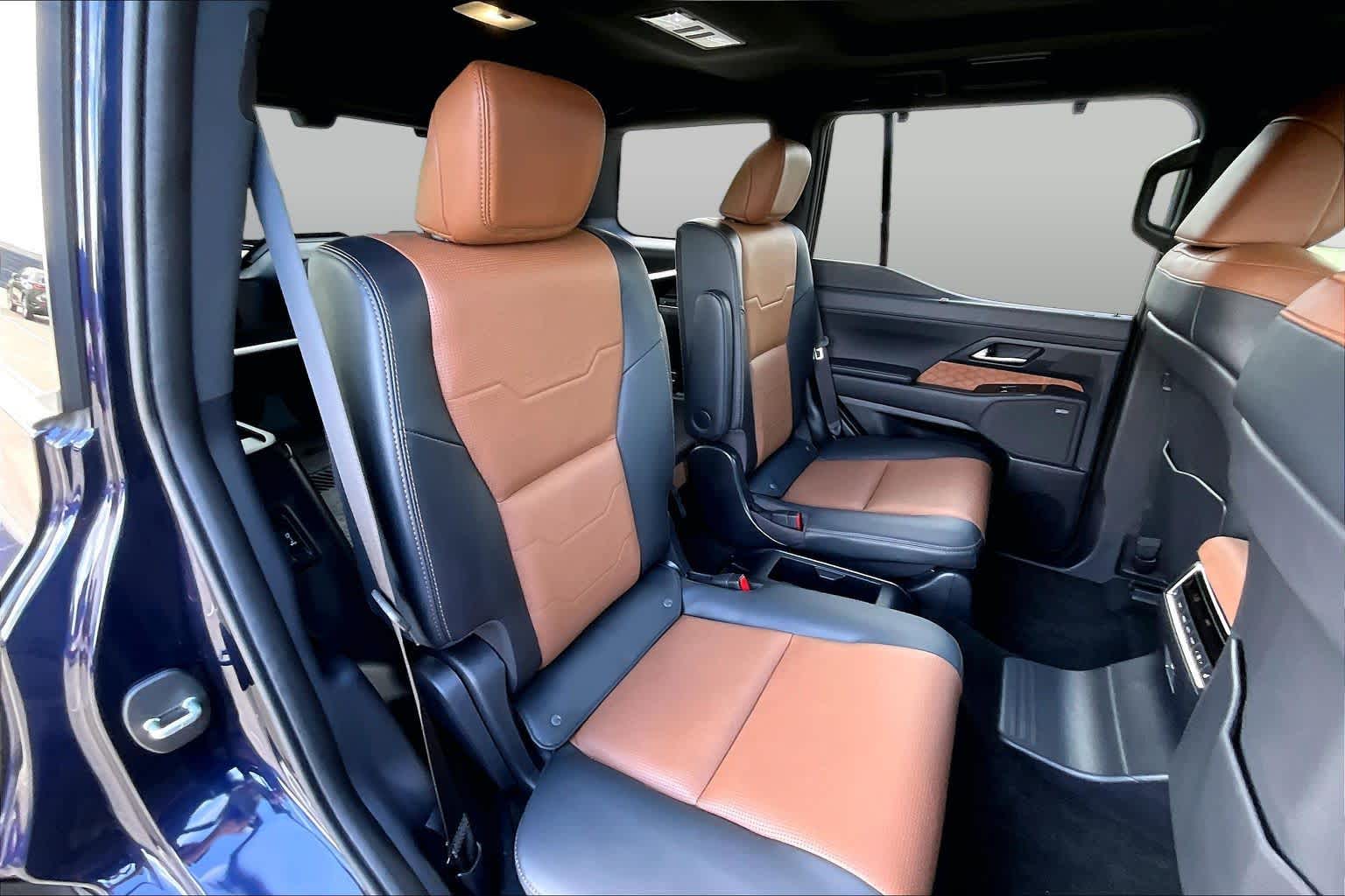 2024 Lexus GX 550 photo 20 of 37