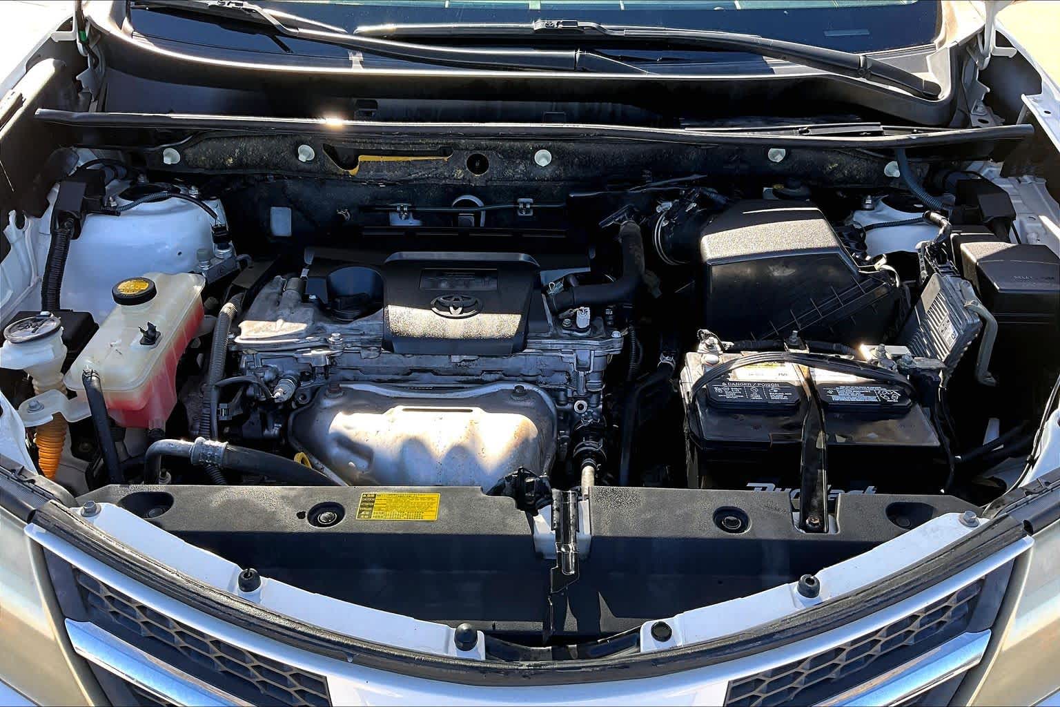 2013 Toyota RAV4 XLE Super White at Lexus Southwest Houston