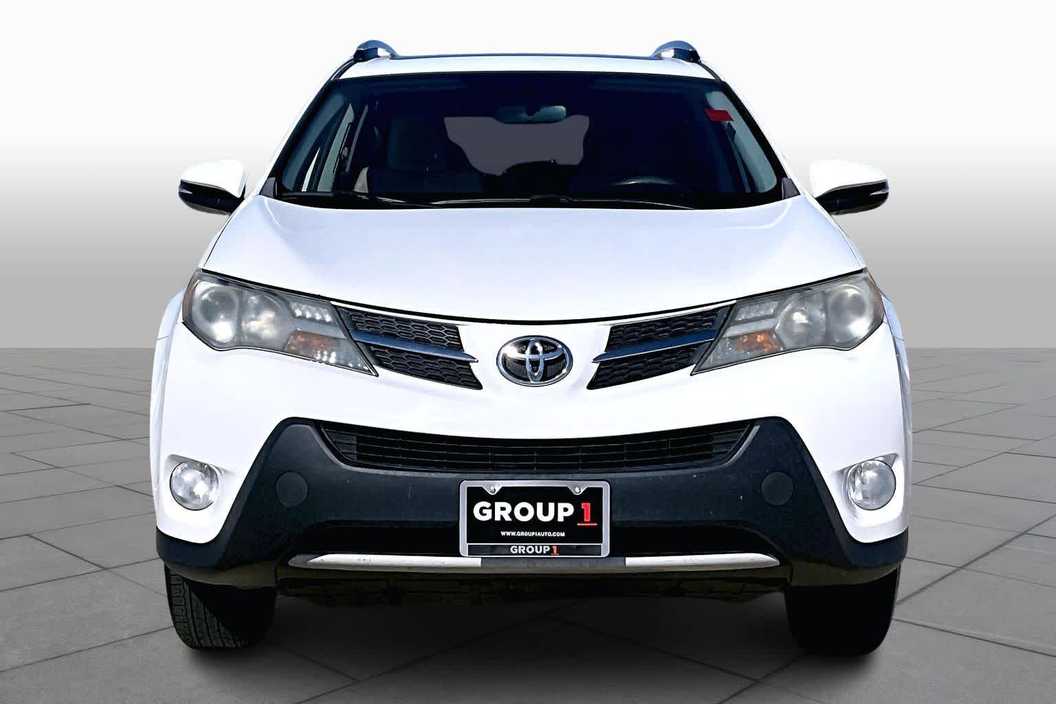 2013 Toyota RAV4 XLE Super White at Lexus Southwest Houston