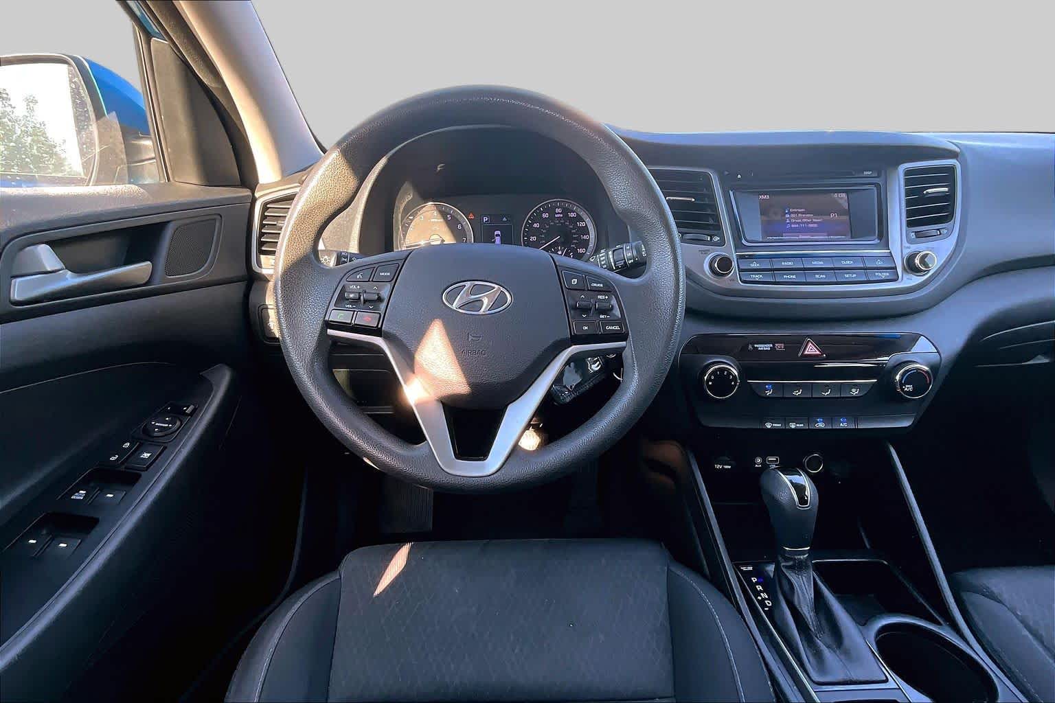 2017 Hyundai Tucson photo 6 of 35
