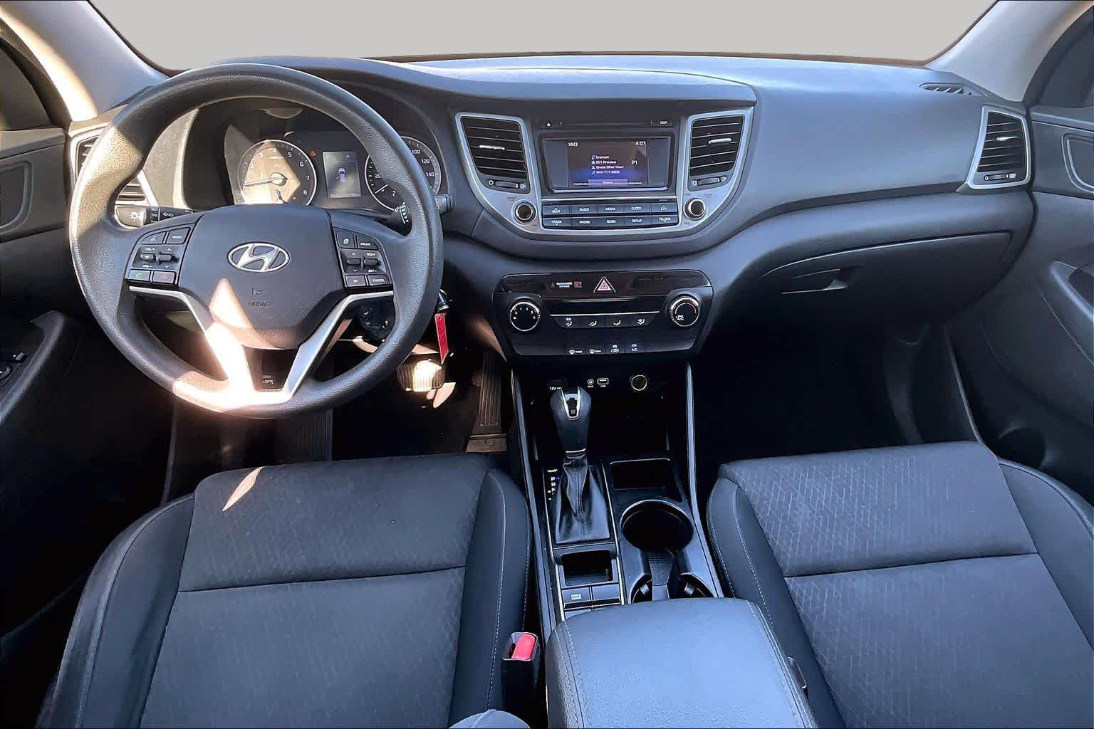 2017 Hyundai Tucson photo 15 of 35