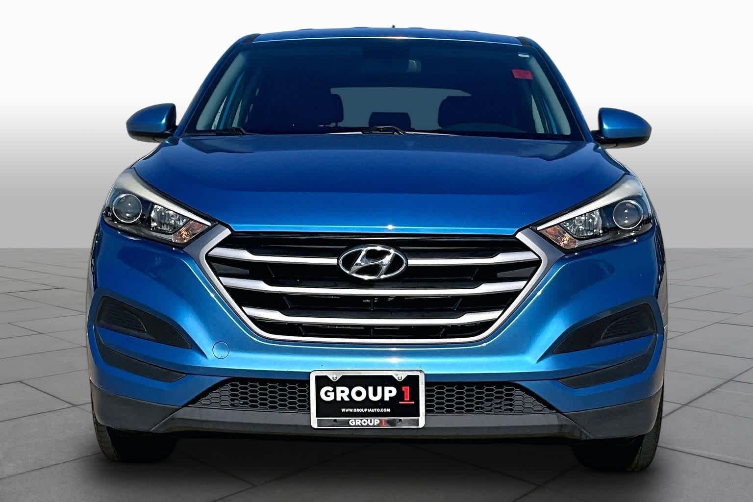 2017 Hyundai Tucson photo 4 of 35