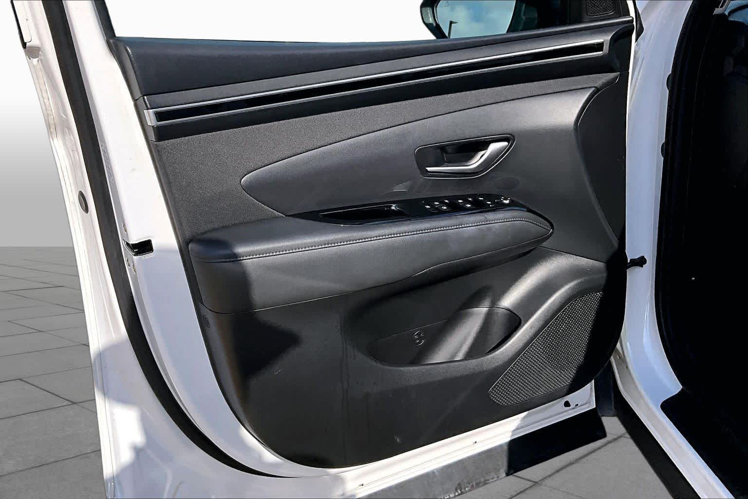 2023 Hyundai Tucson Hybrid SEL Convenience Serenity White Pearl at AutoNation USA Houston