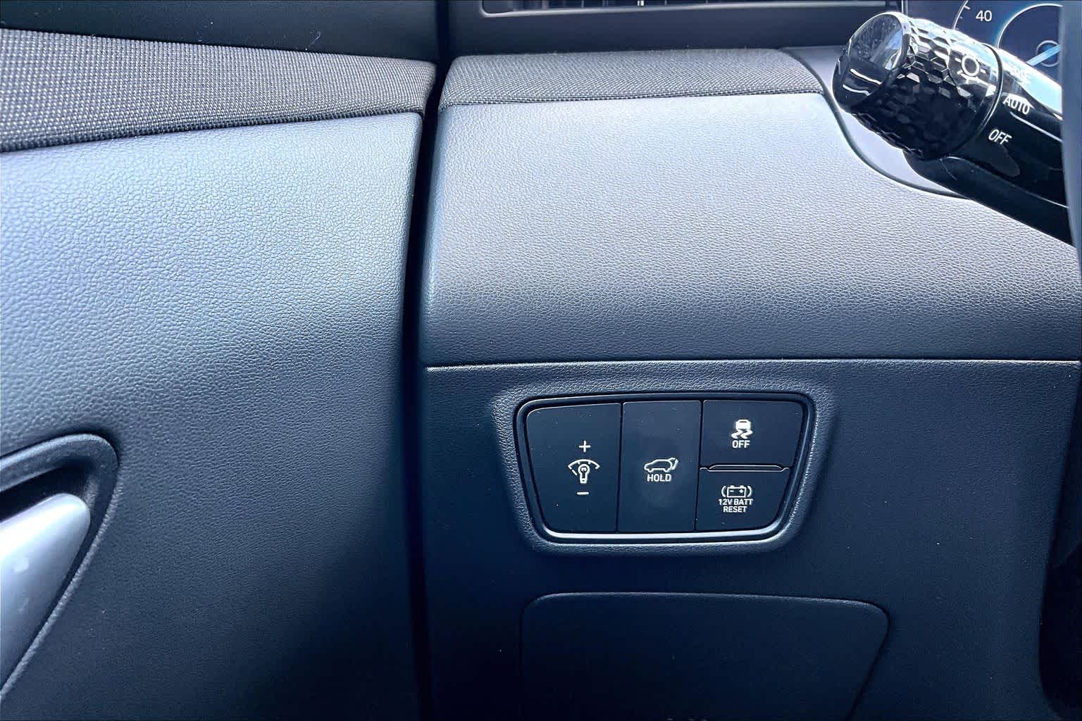 2023 Hyundai Tucson Hybrid SEL Convenience Serenity White Pearl at AutoNation USA Houston