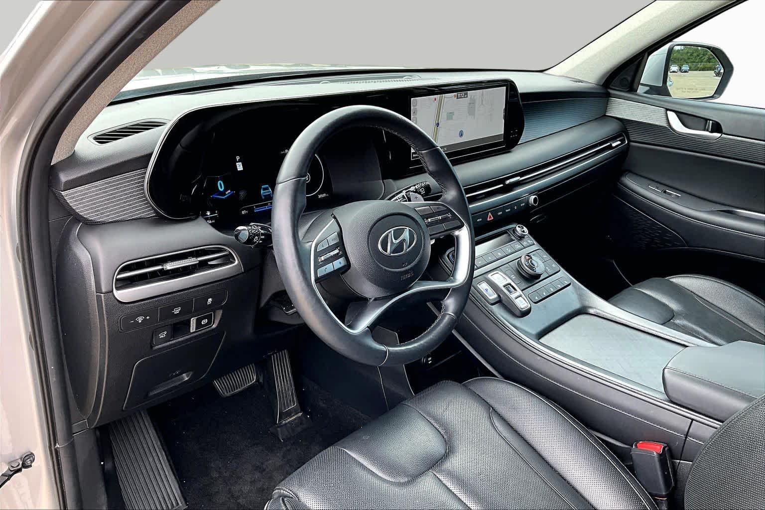 2024 Hyundai Palisade Limited Typhoon Silver at Ron Craft Chevrolet Cadillac