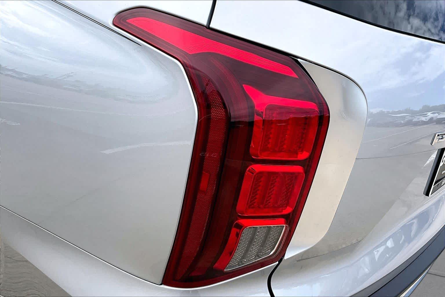2024 Hyundai Palisade Limited Typhoon Silver at Ron Craft Chevrolet Cadillac