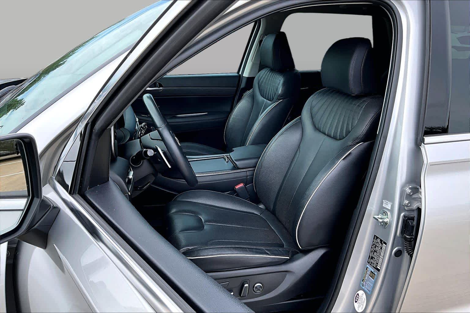 2024 Hyundai Palisade Limited Typhoon Silver at Ron Craft Chevrolet Cadillac