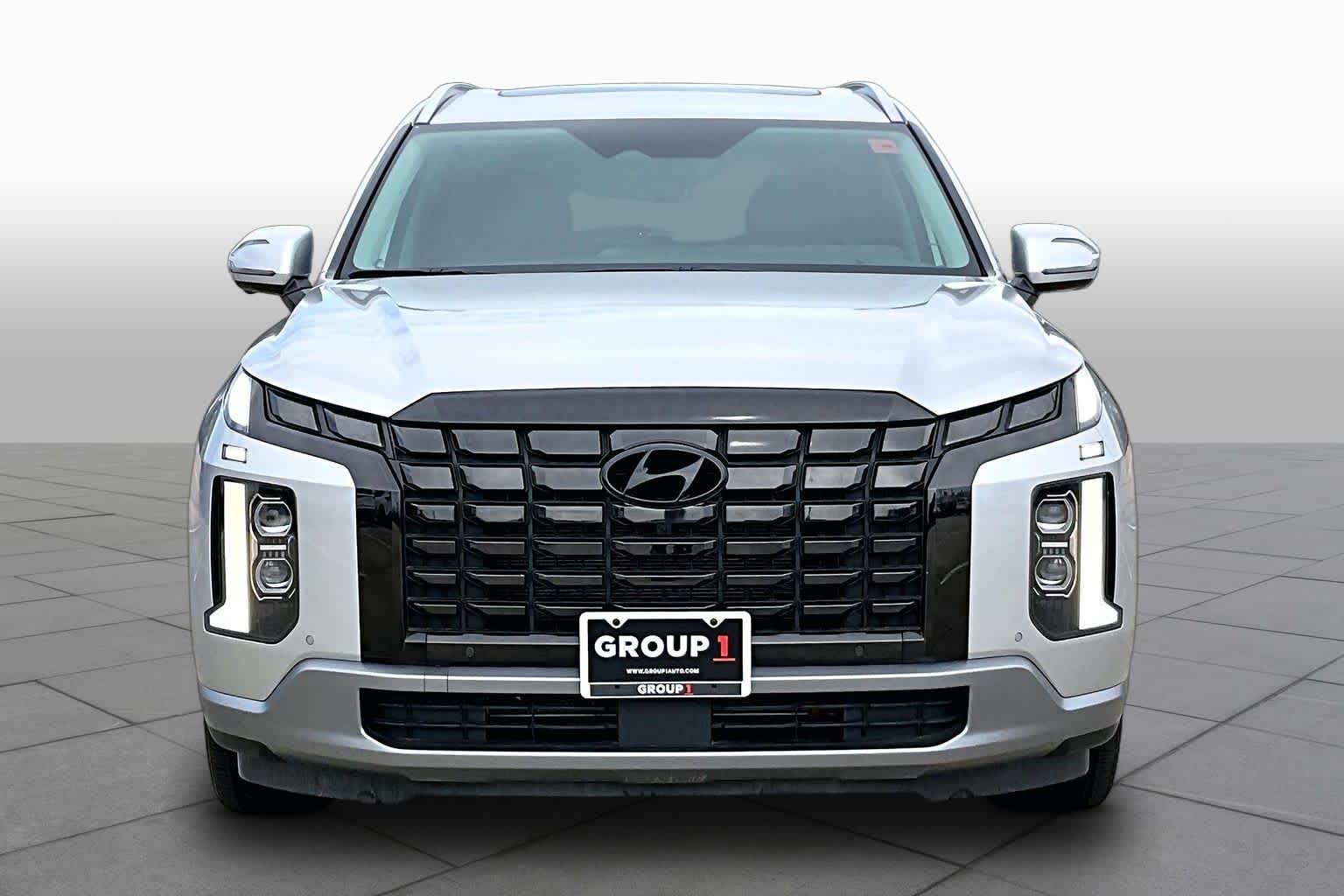 2024 Hyundai Palisade Limited Typhoon Silver at Ron Craft Chevrolet Cadillac