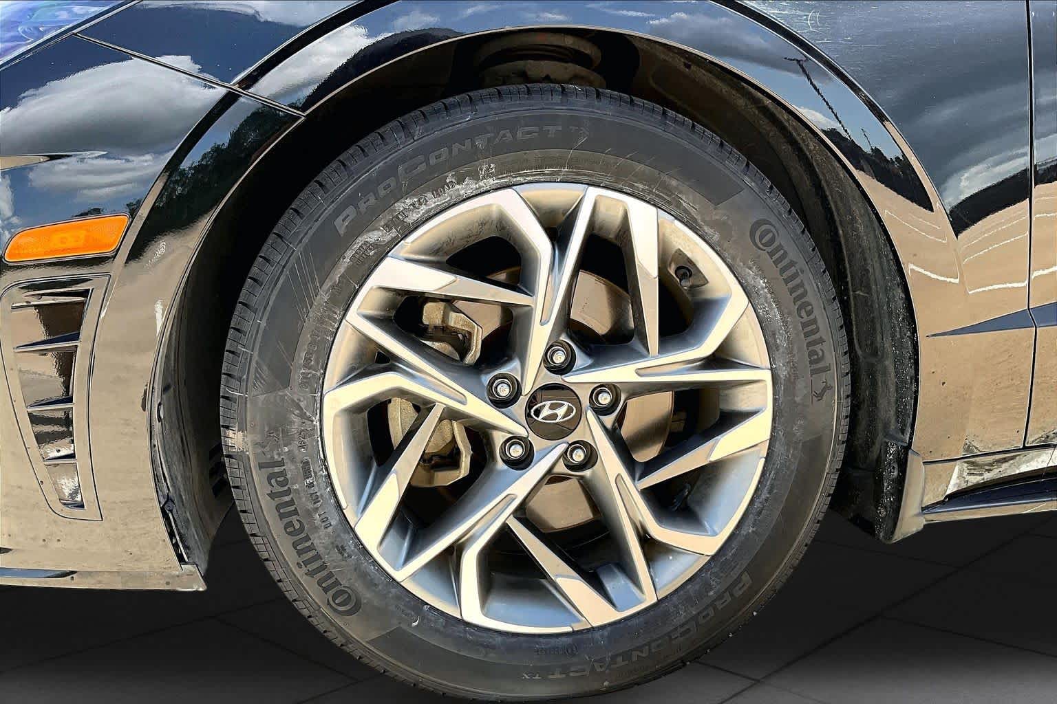2022 Hyundai Sonata SEL Phantom Black at Tomball Ford