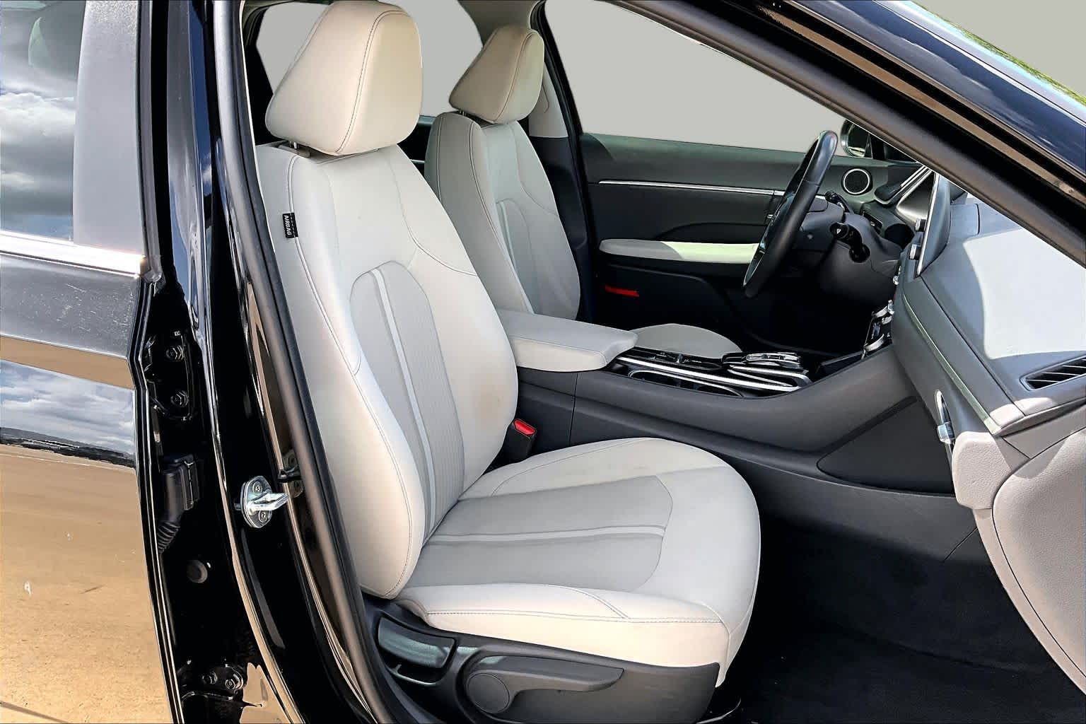 2022 Hyundai Sonata SEL Phantom Black at Tomball Ford