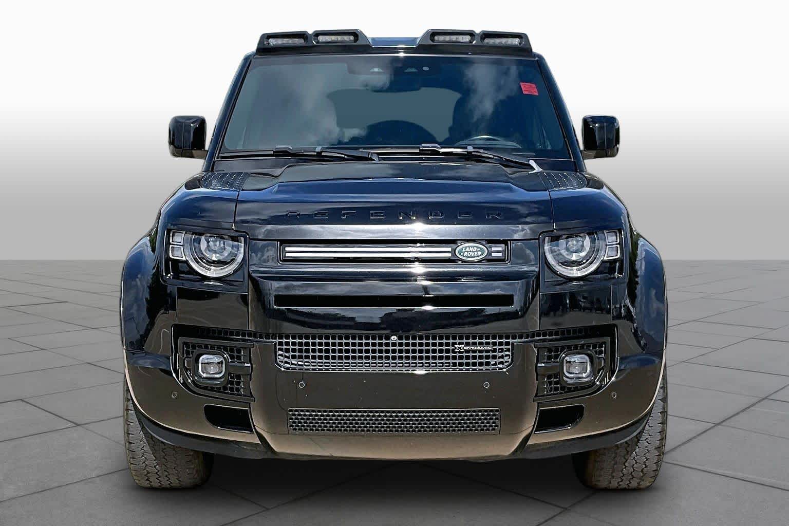 2022 Land Rover Defender X-Dynamic SE - 3