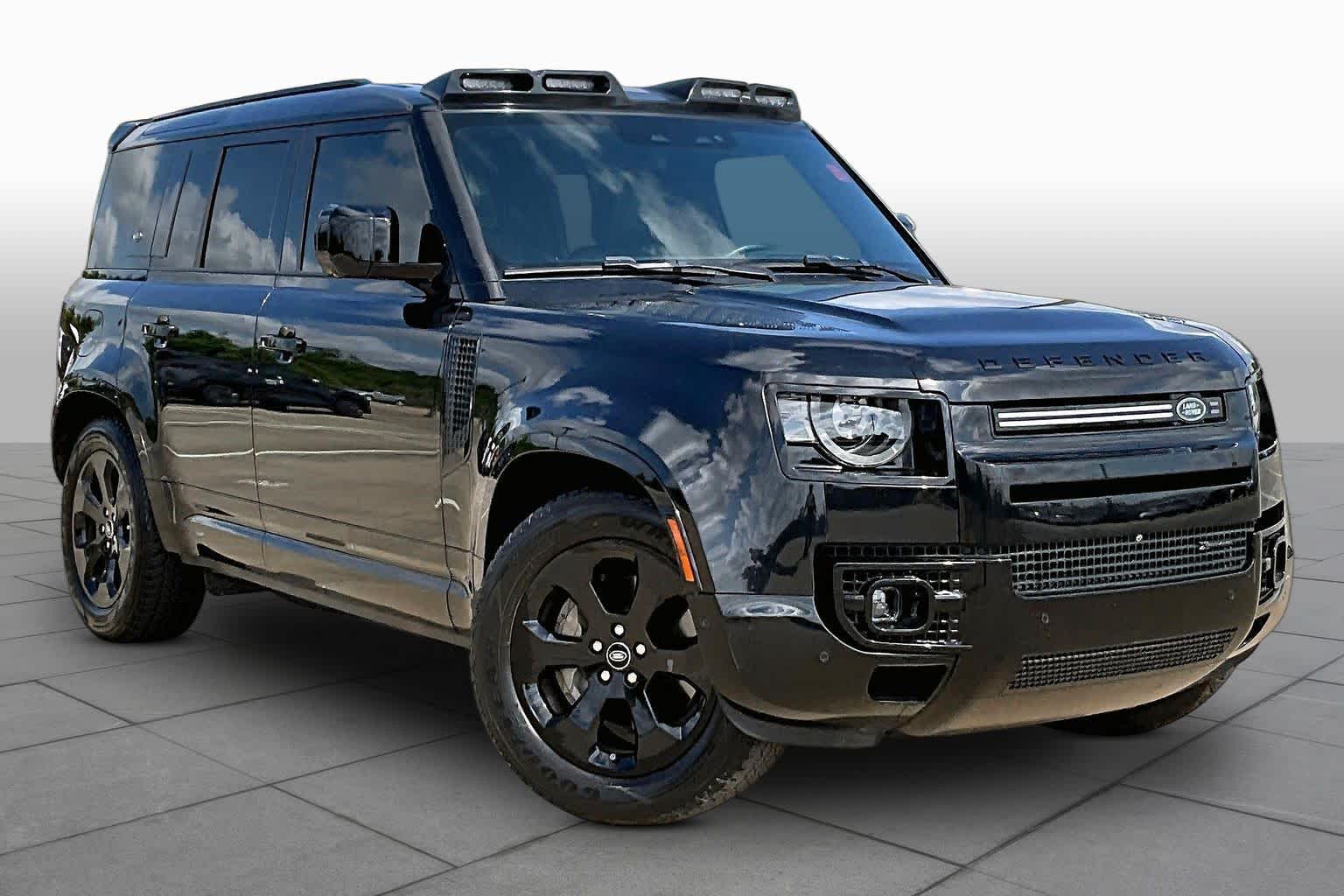 2022 Land Rover Defender X-Dynamic SE - 2