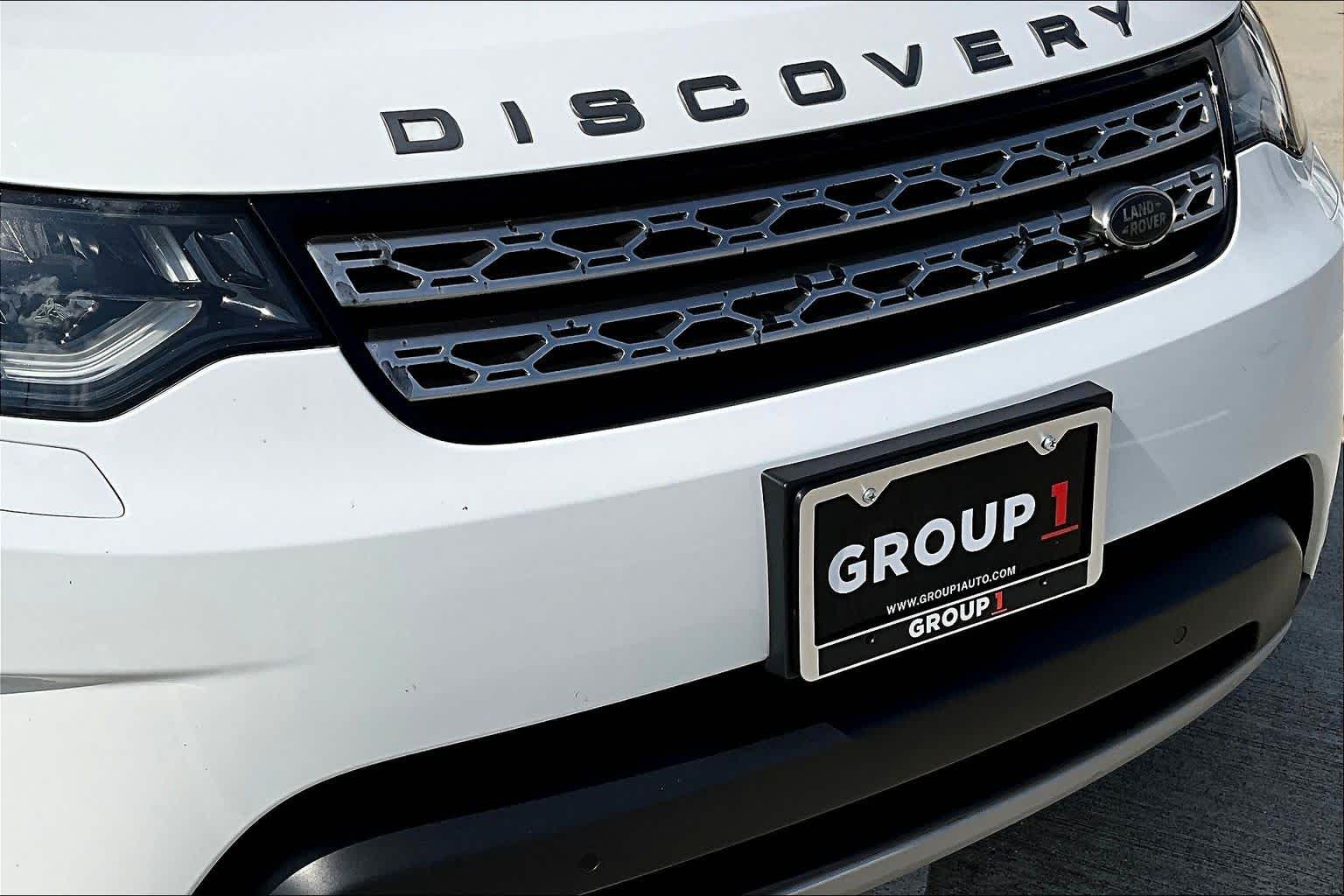 2017 Land Rover Discovery HSE Fuji White at Texan GMC Buick