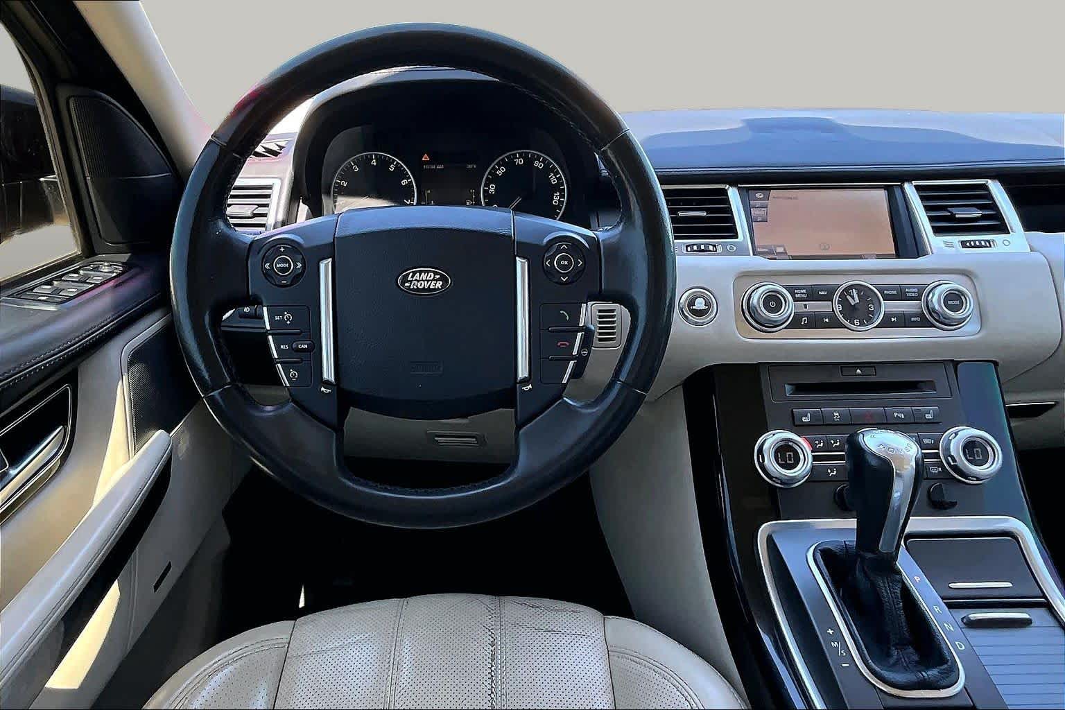 2011 Land Rover Range Rover Sport HSE LUX - 4