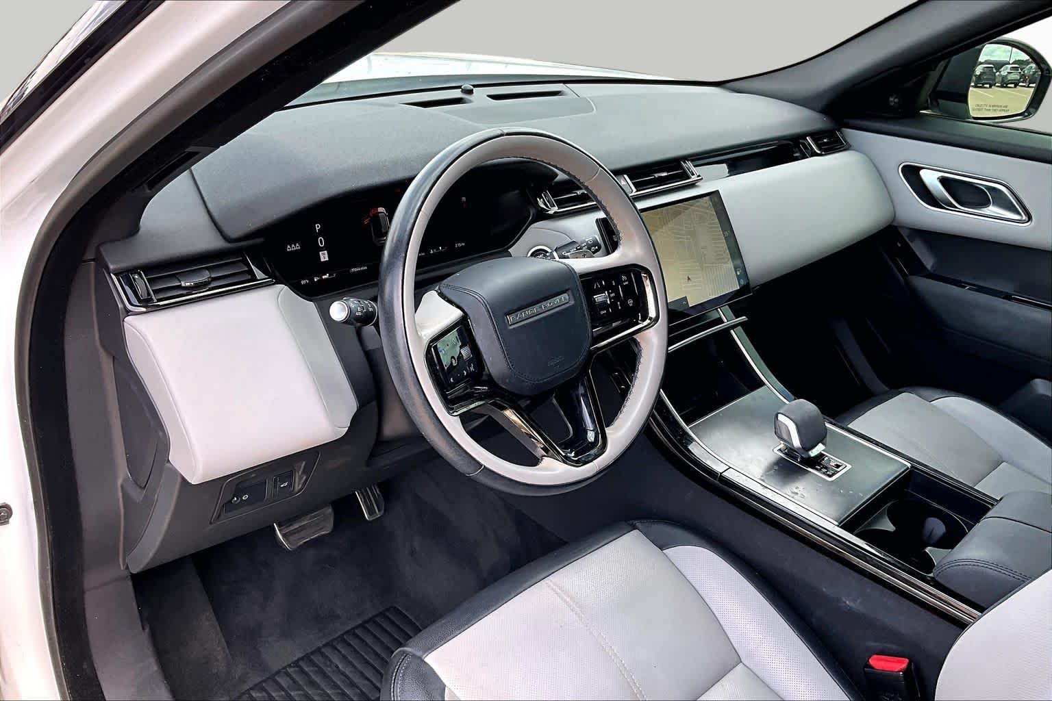 2024 Land Rover Range Rover Velar photo 16 of 34