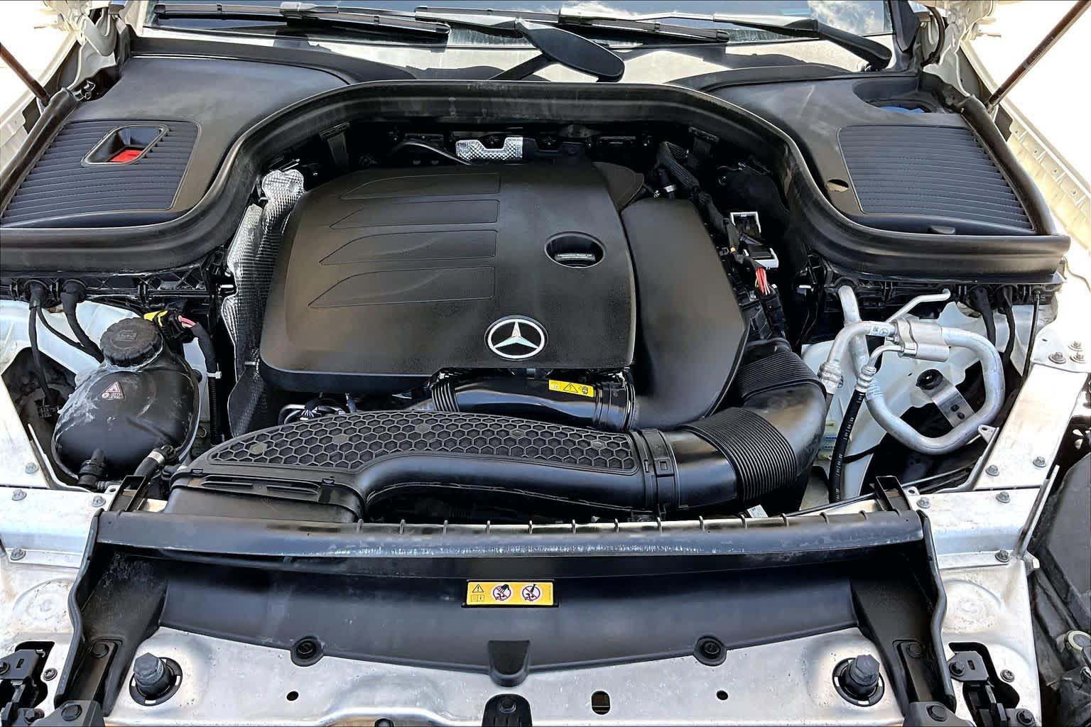 2022 Mercedes-Benz GLC 300 GLC 300 Polar White at Lexus Southwest Houston