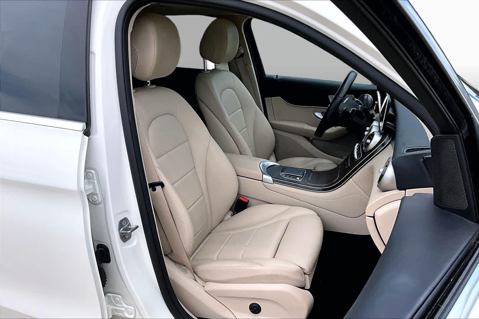 2020 Mercedes-Benz GLC 300 GLC 300 Polar White at Group 1 GMC Buick South