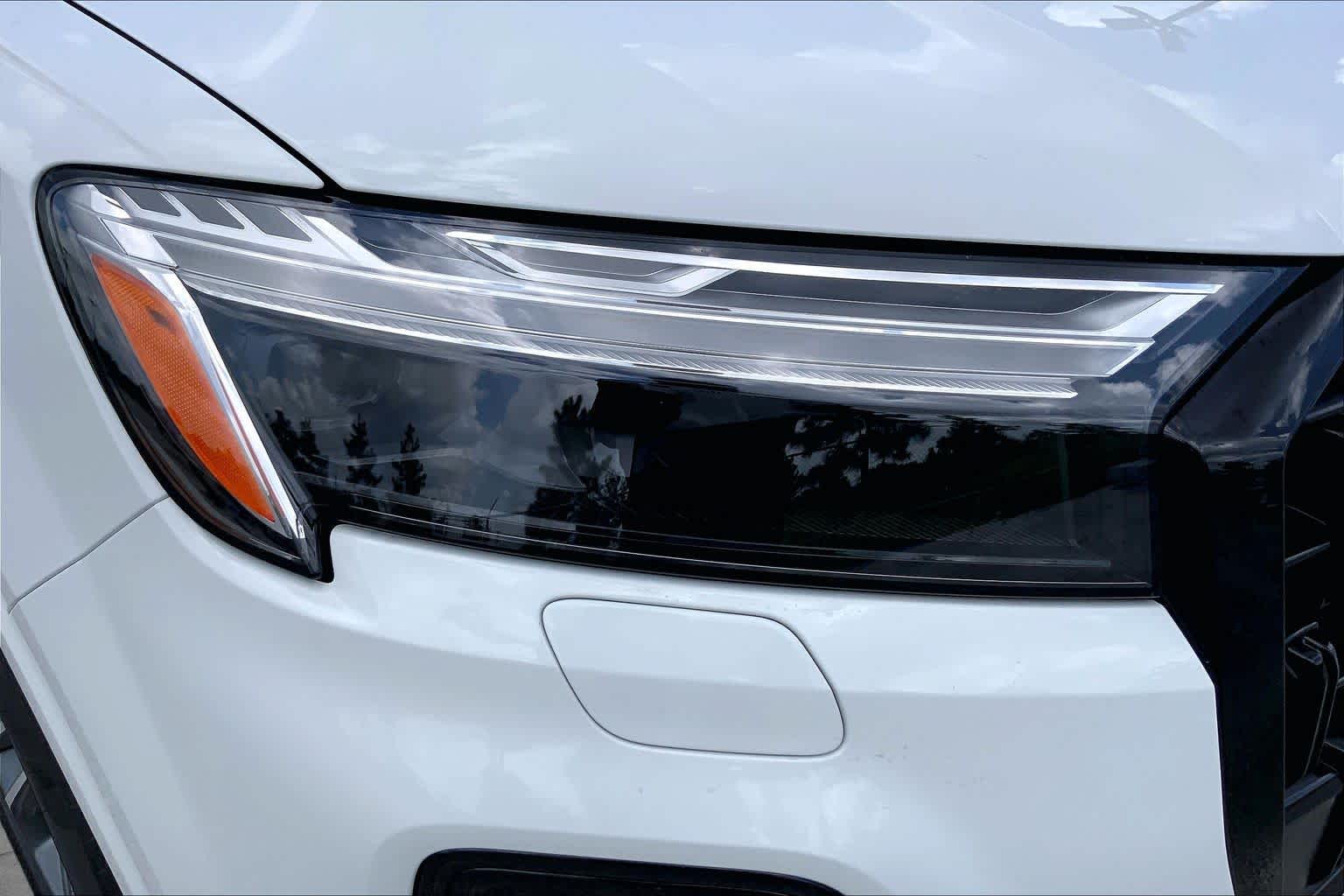 2026 Audi Q7 Premium Carrara White at Friendly Ford Crosby