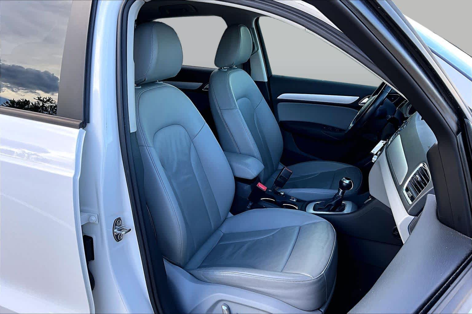2017 Audi Q3 Premium Cortina White at Beck & Masten Kia