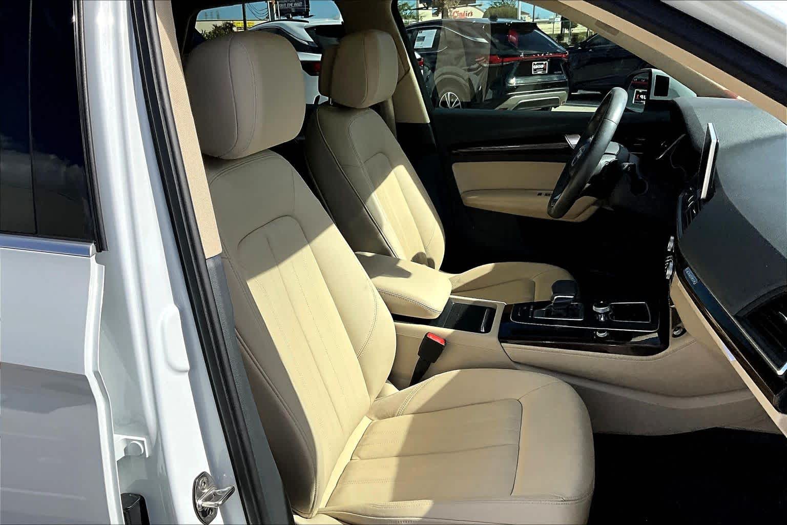 2019 Audi Q5 Prestige Ibis White at AutoNation Toyota Gulf Fwy