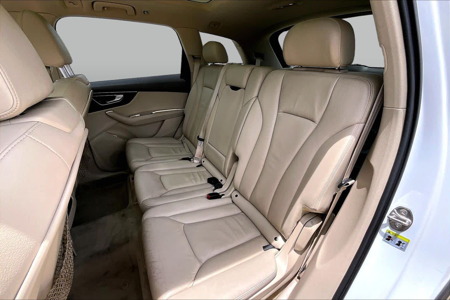 2017 Audi Q7 Premium Plus Glacier White Metallic at Lexus of Clear Lake