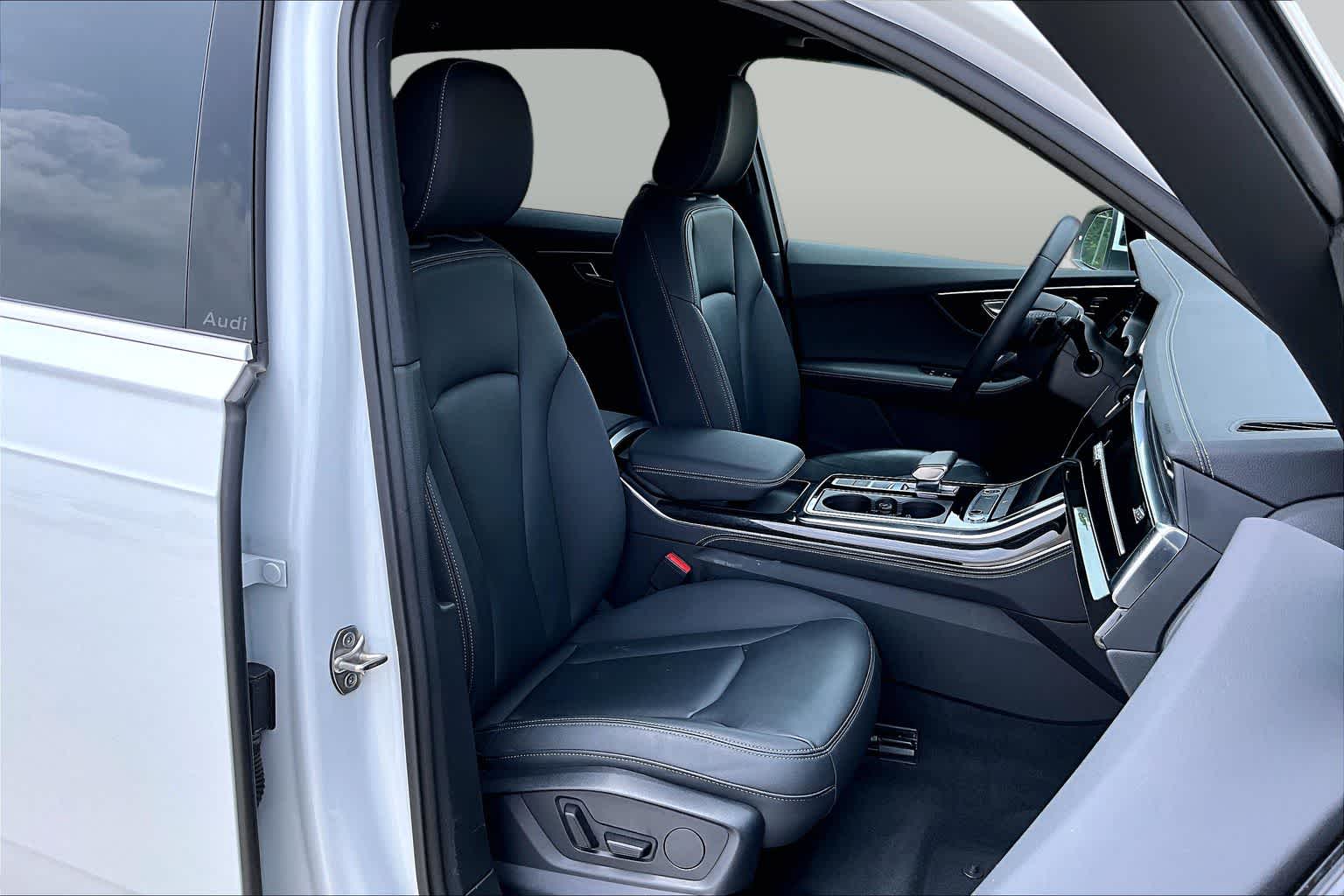2025 Audi Q7 Premium Plus - 7