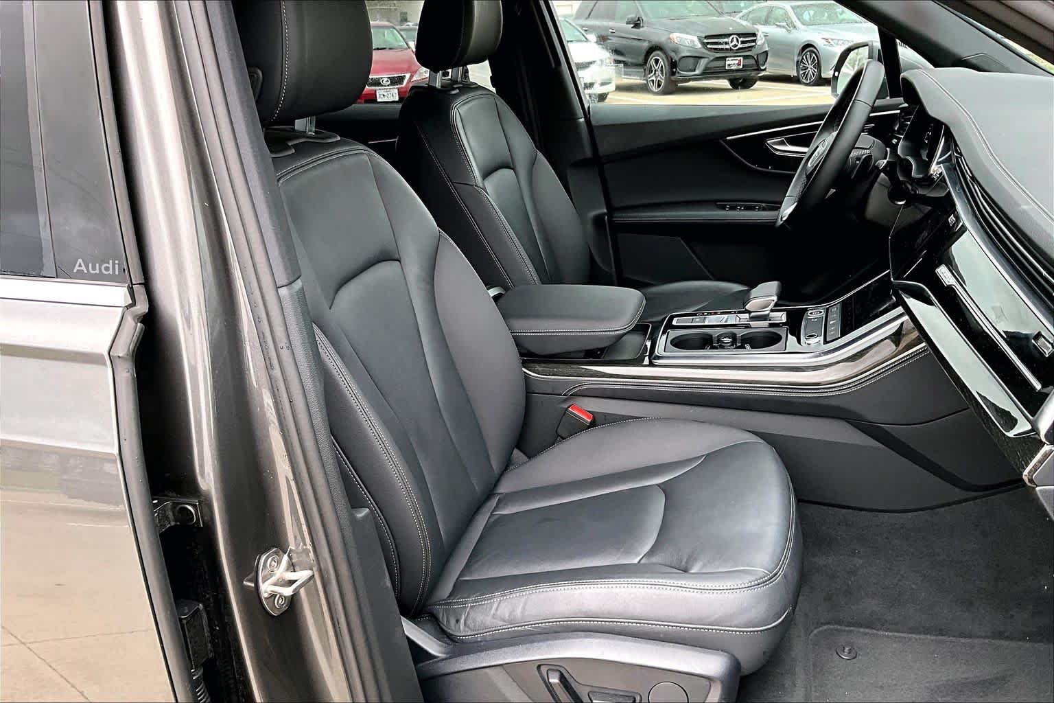 2025 Audi Q7 Premium Plus - 8