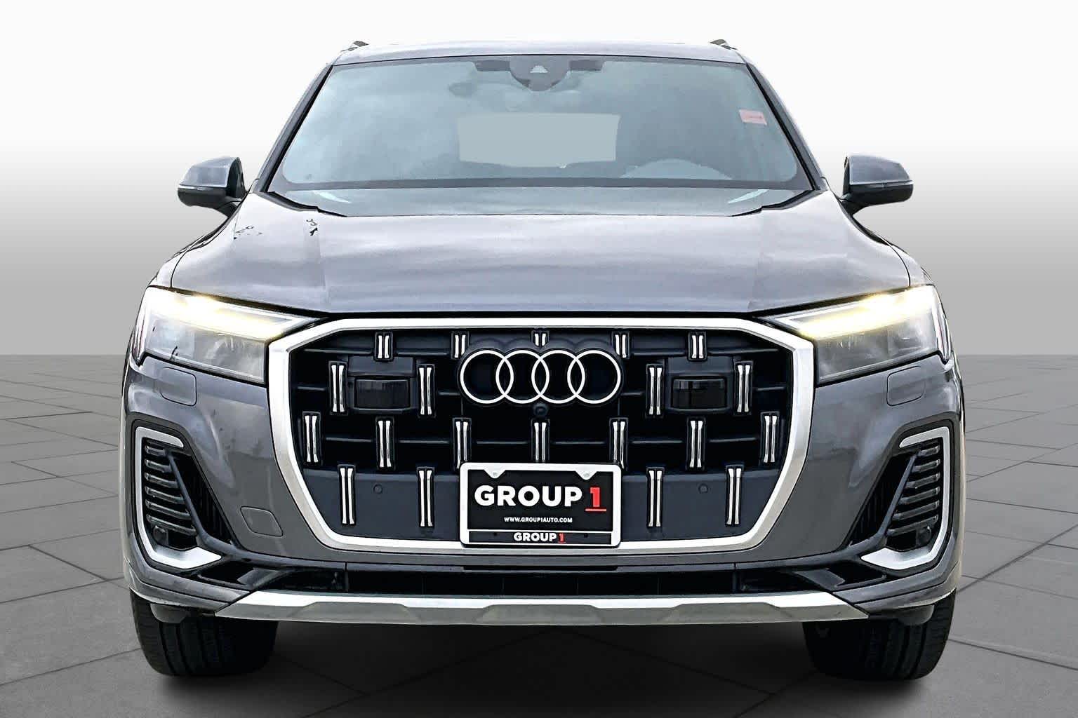 2025 Audi Q7 Premium Plus - 3