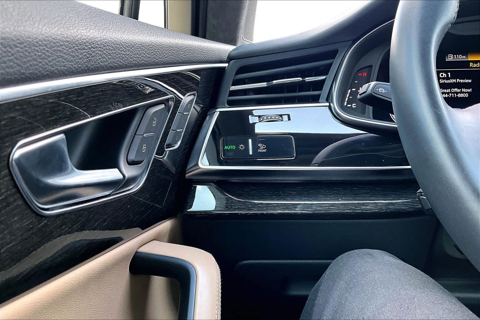 2022 Audi Q7 photo 36 of 37