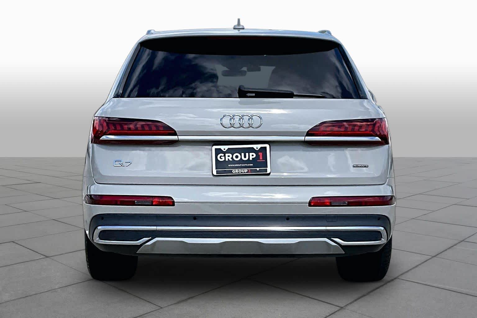 2022 Audi Q7 photo 5 of 37