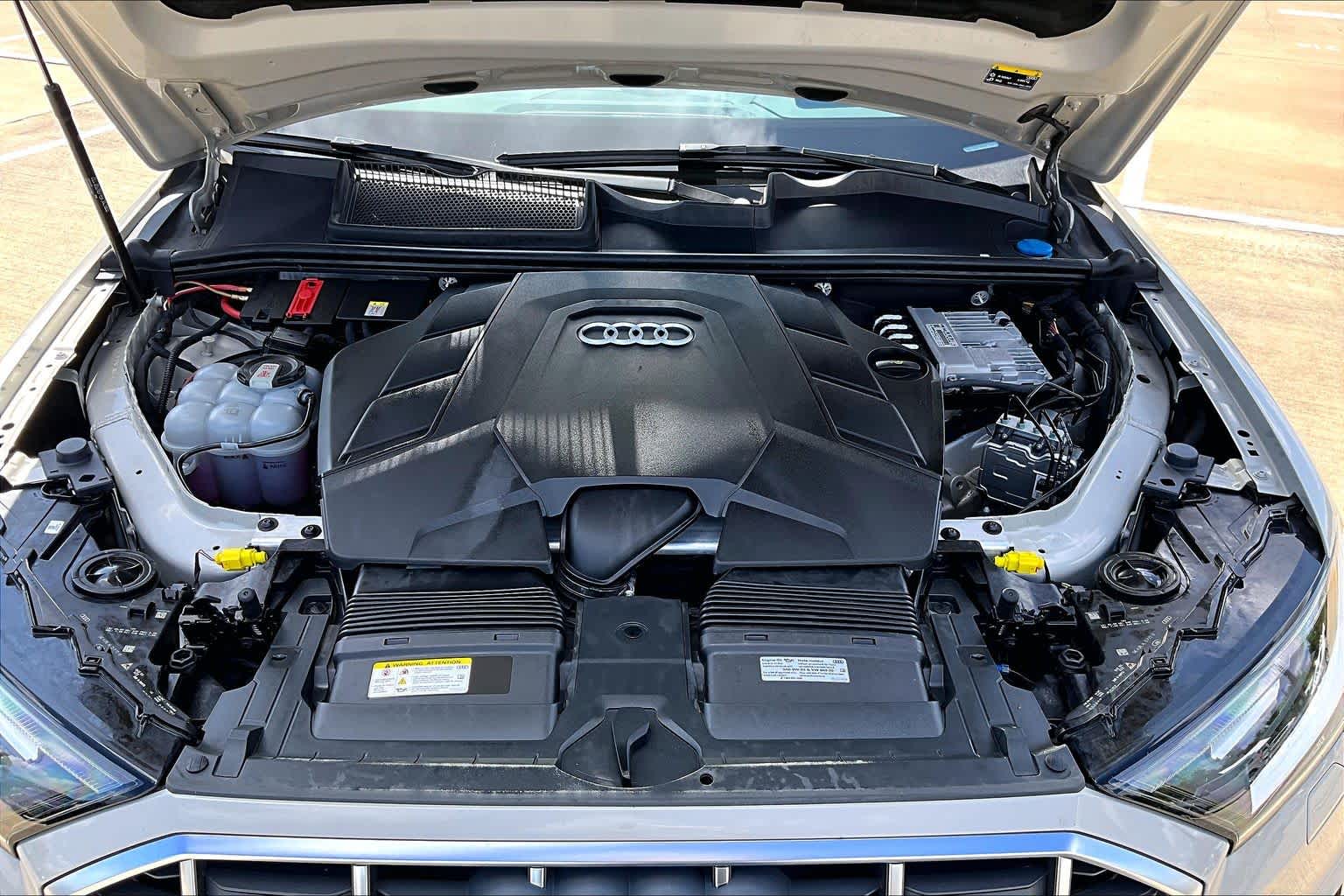 2022 Audi Q7 photo 32 of 37