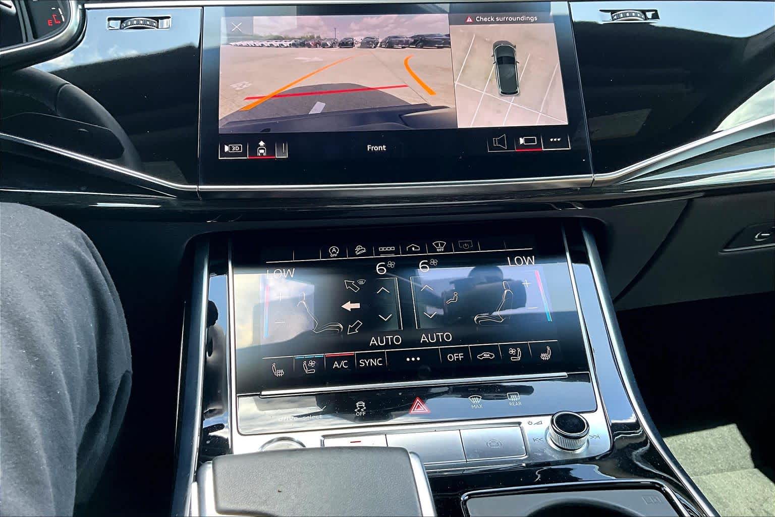 2022 Audi Q7 photo 34 of 37