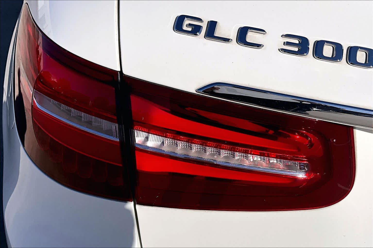 2019 Mercedes-Benz GLC GLC 300 Polar White at AutoNation USA Houston