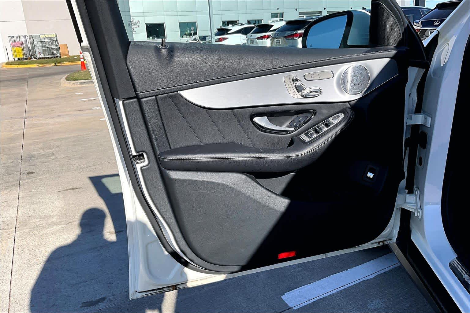 2019 Mercedes-Benz GLC GLC 300 Polar White at AutoNation USA Houston