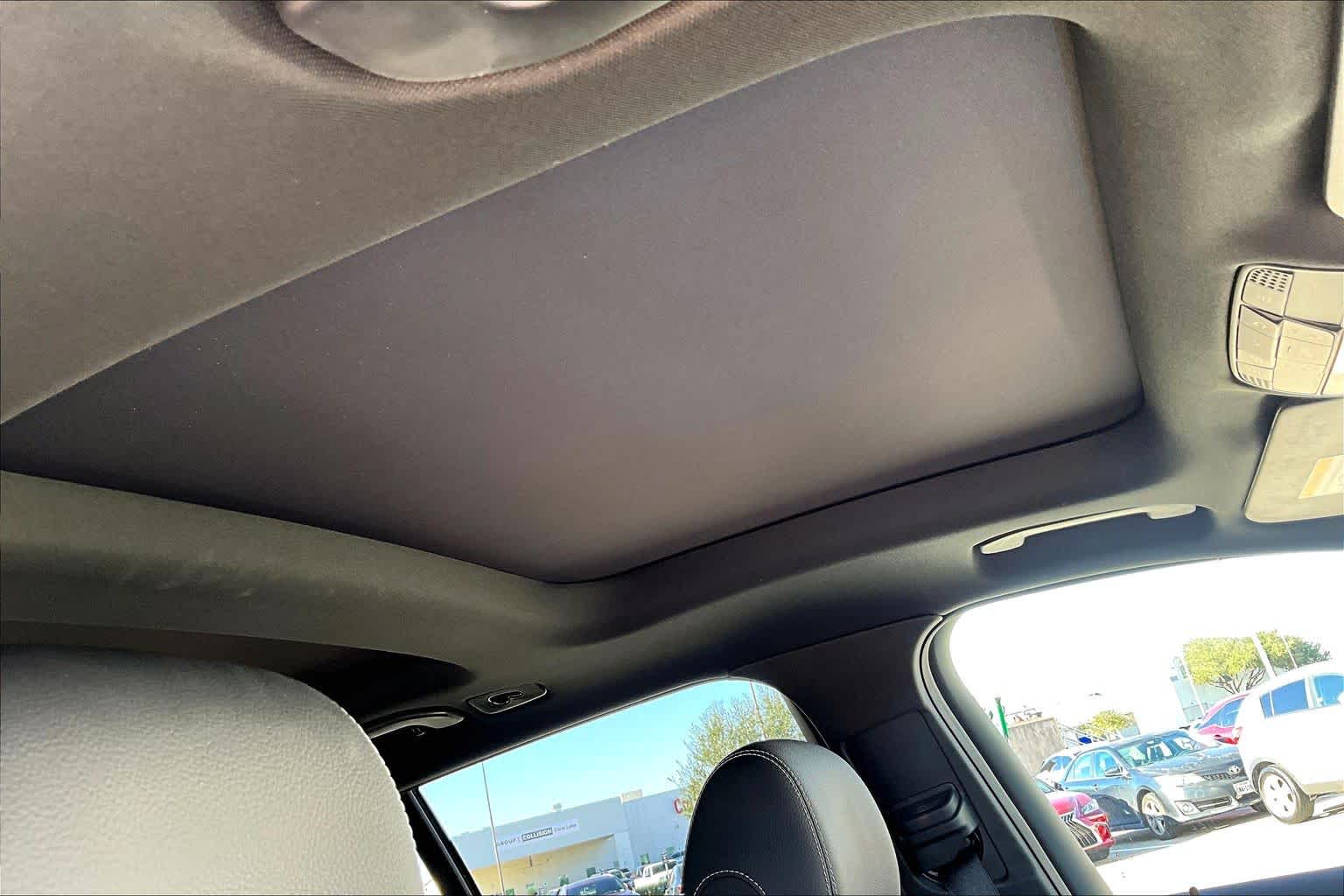 2019 Mercedes-Benz GLC GLC 300 Polar White at AutoNation USA Houston