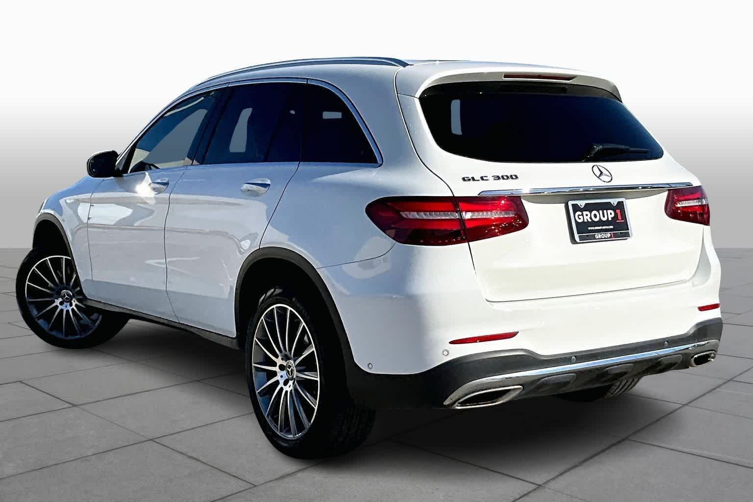2019 Mercedes-Benz GLC GLC 300 Polar White at AutoNation USA Houston