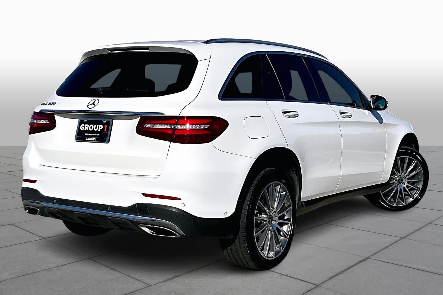 2019 Mercedes-Benz GLC GLC 300 Polar White at AutoNation USA Houston