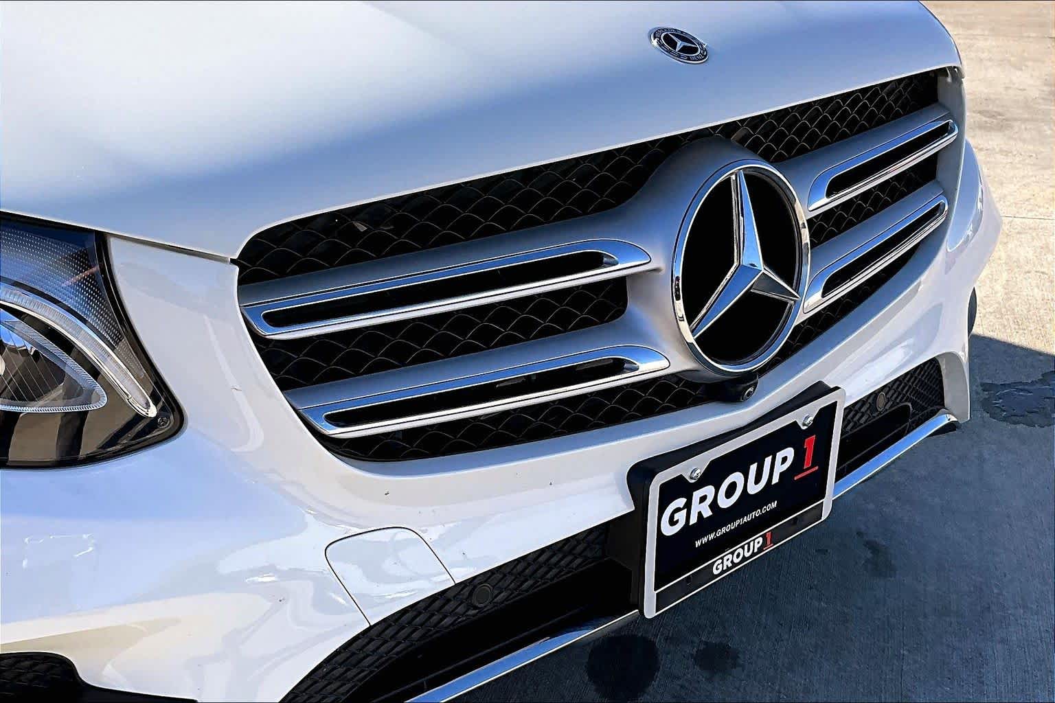 2019 Mercedes-Benz GLC GLC 300 Polar White at AutoNation USA Houston
