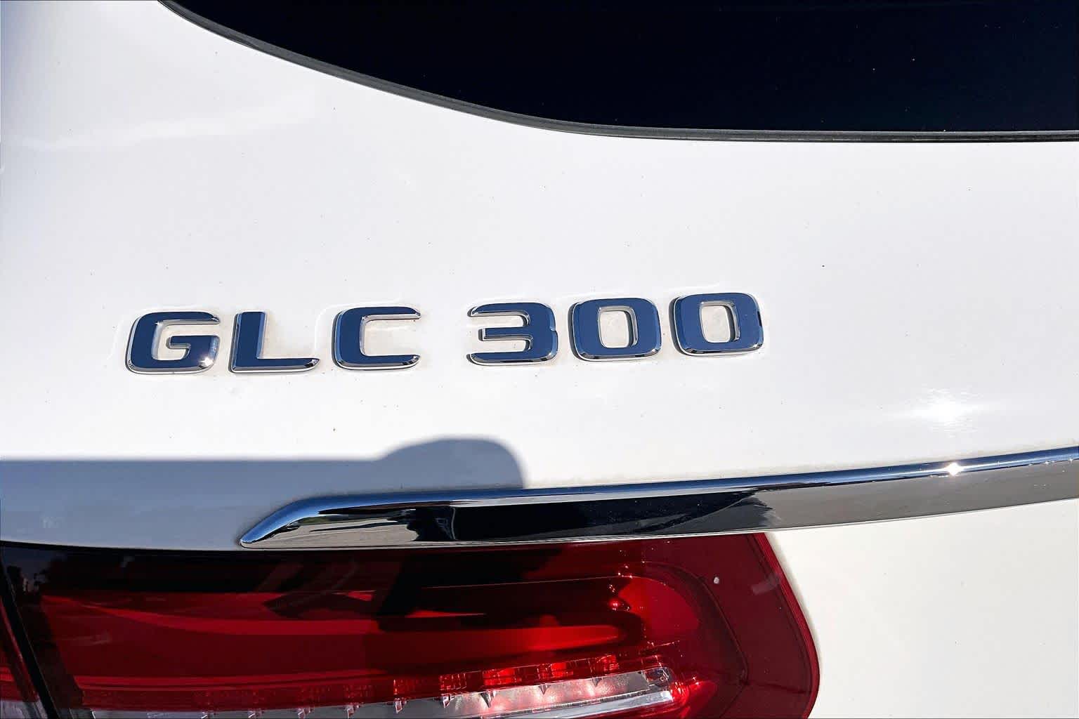 2019 Mercedes-Benz GLC GLC 300 Polar White at AutoNation USA Houston