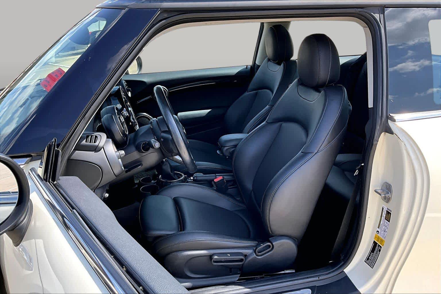 2015 MINI Hardtop 2 Door S Pepper White at Mac Haik Ford