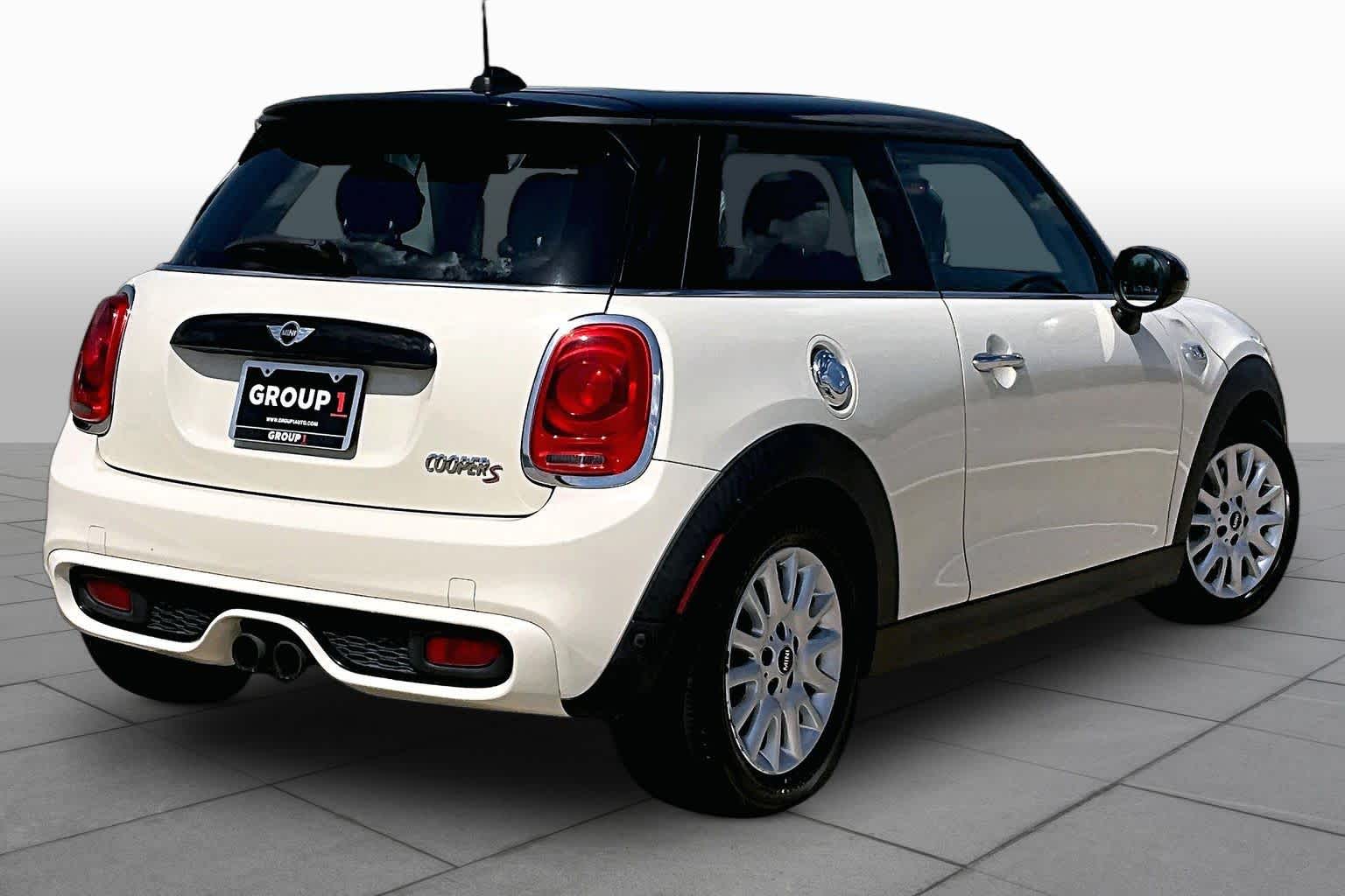 2015 MINI Hardtop 2 Door S Pepper White at Mac Haik Ford