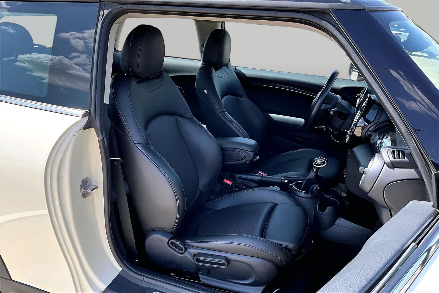 2015 MINI Hardtop 2 Door S Pepper White at Mac Haik Ford