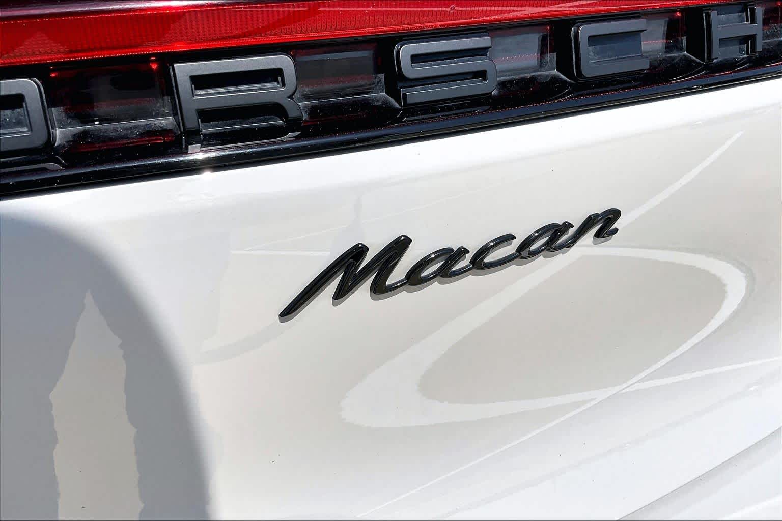 2023 Porsche Macan - 9