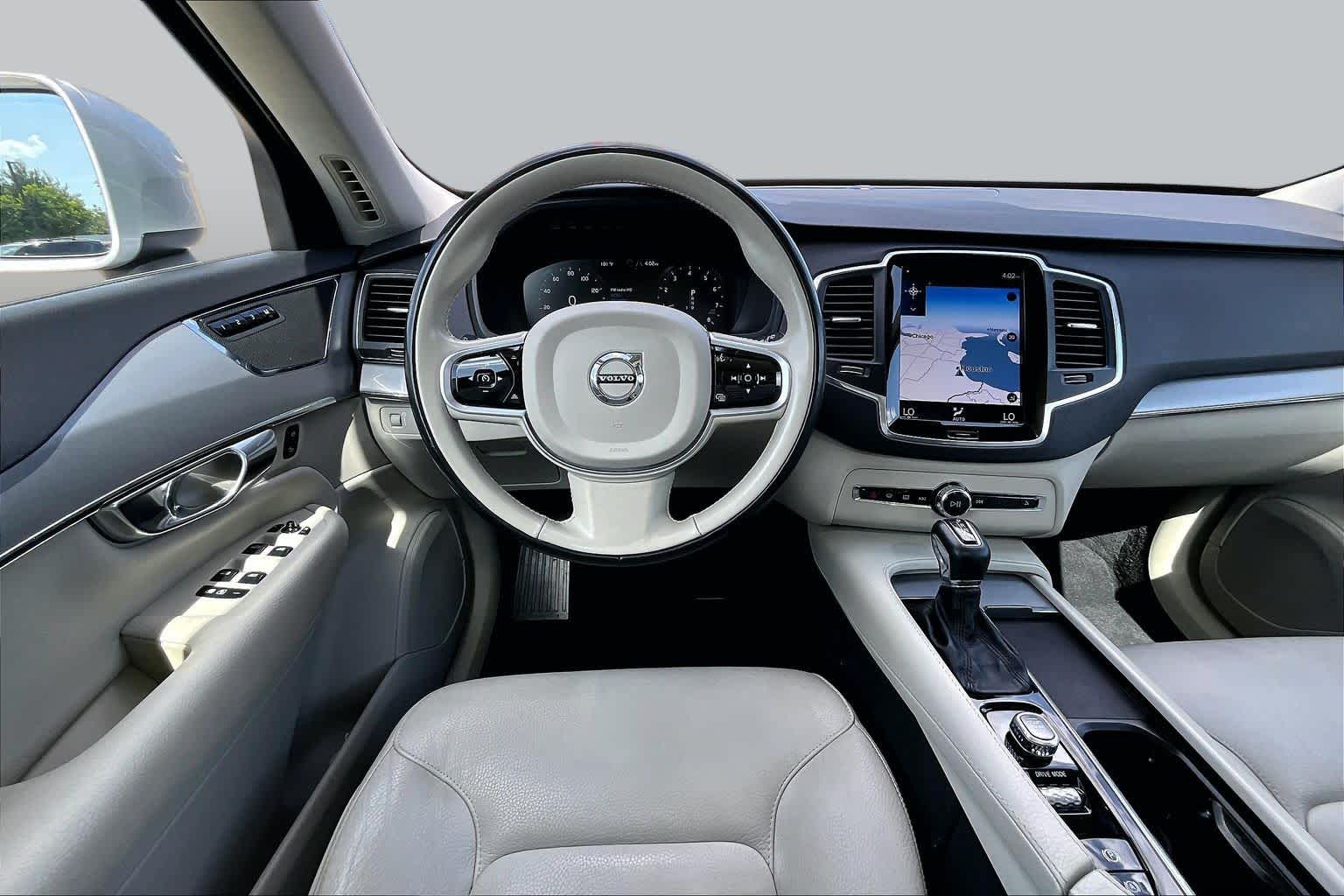 2021 Volvo XC90 Momentum Bright Silver Metallic at Sterling McCall Nissan