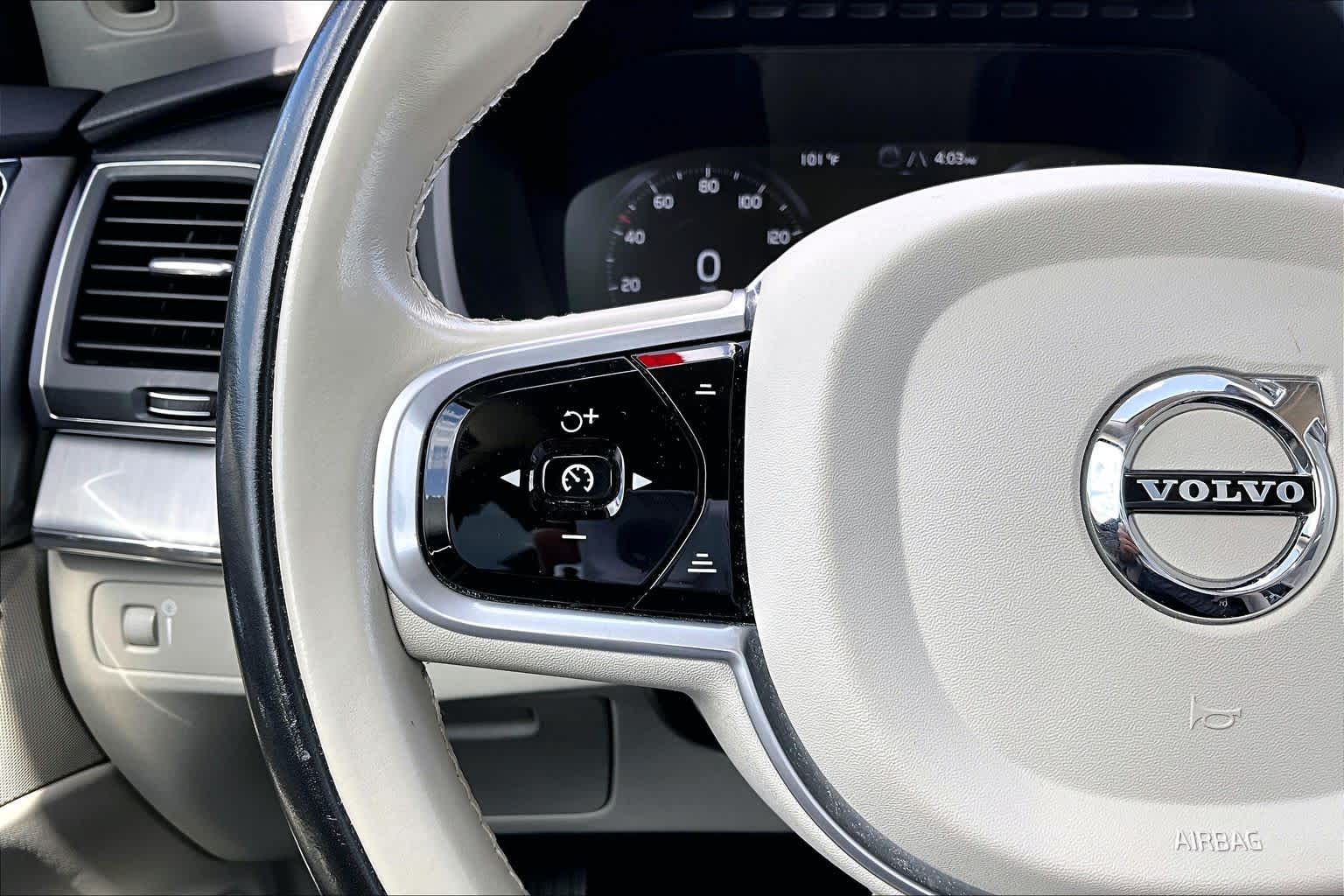 2021 Volvo XC90 Momentum Bright Silver Metallic at Sterling McCall Nissan