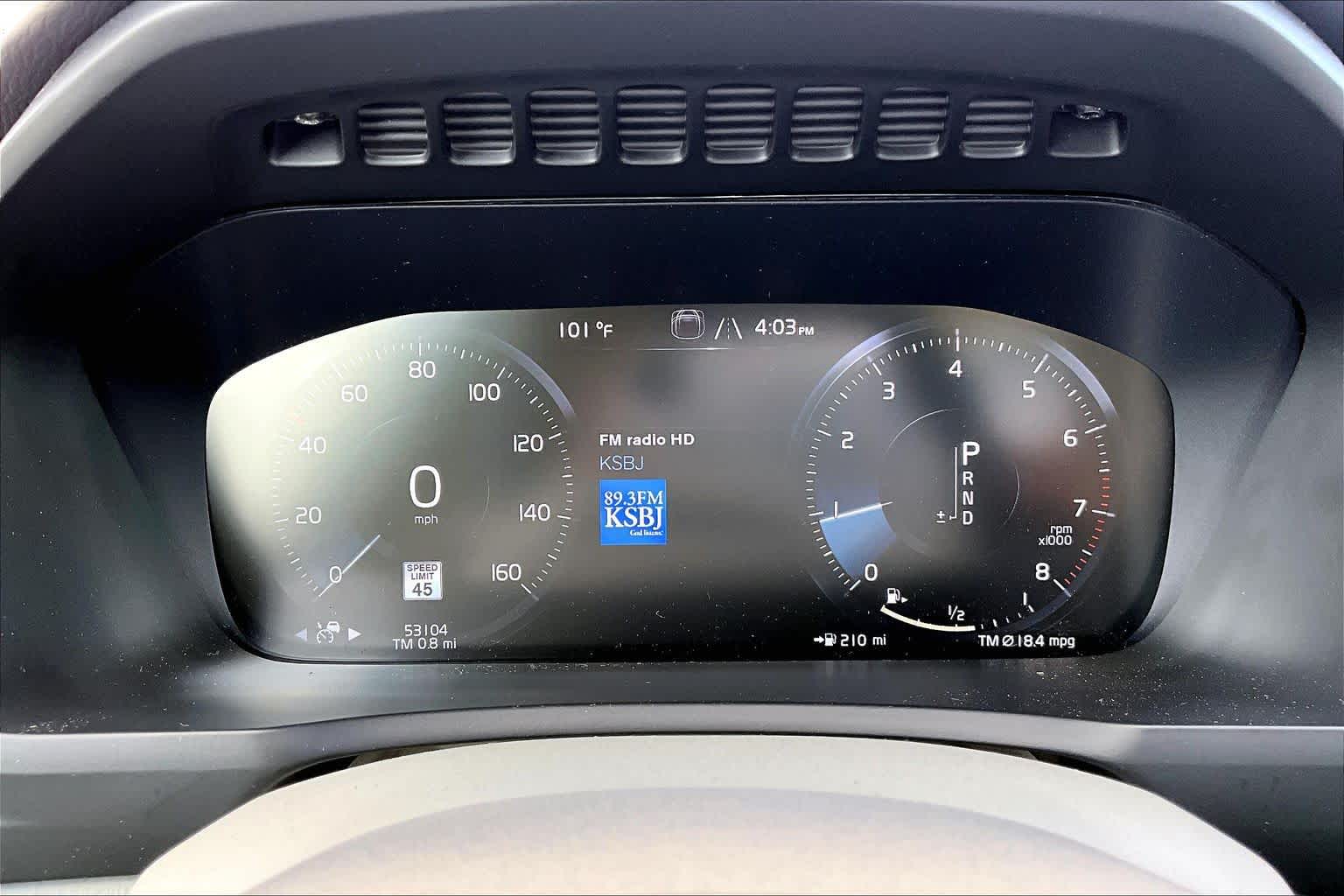 2021 Volvo XC90 Momentum Bright Silver Metallic at Sterling McCall Nissan