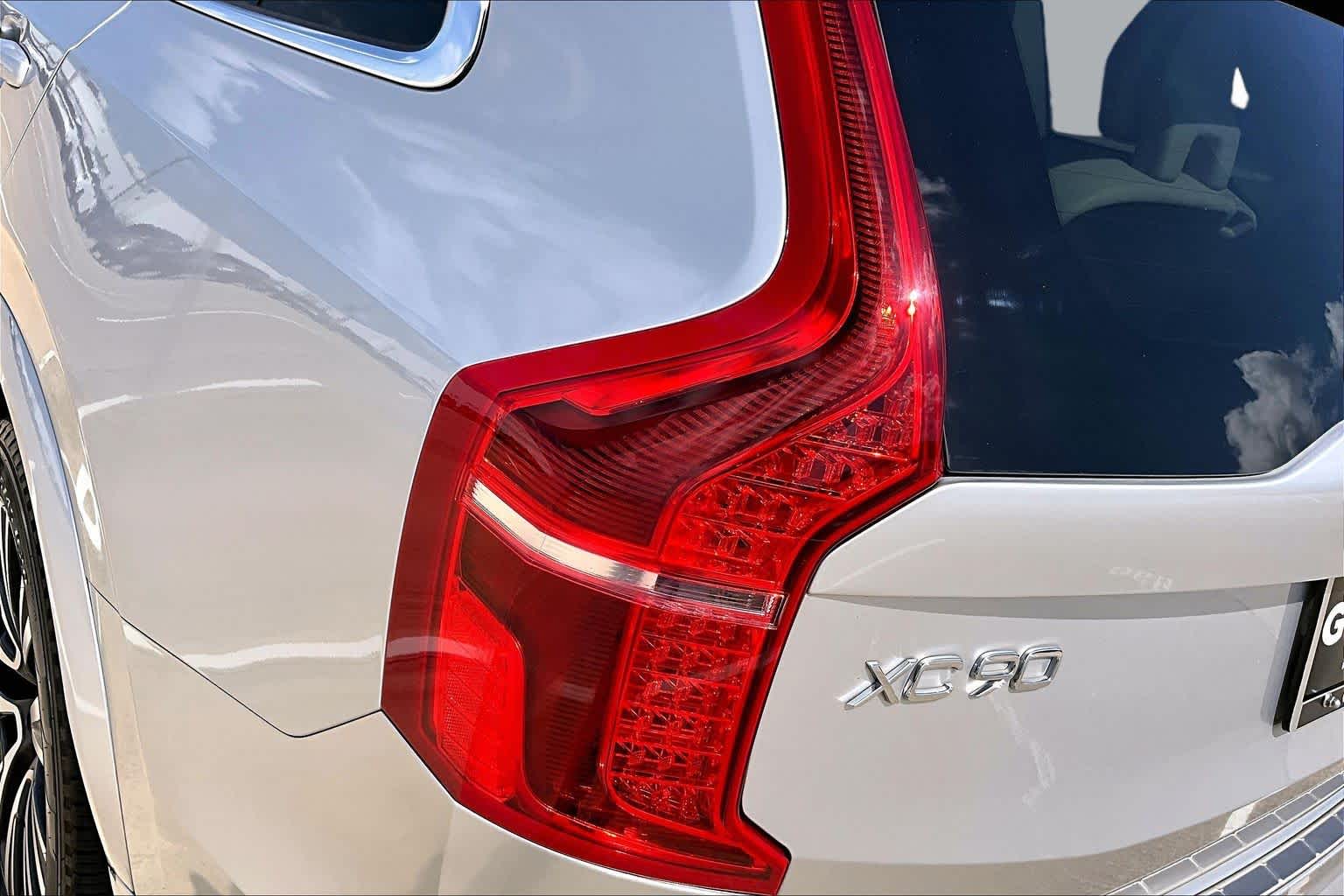 2021 Volvo XC90 Momentum Bright Silver Metallic at Sterling McCall Nissan