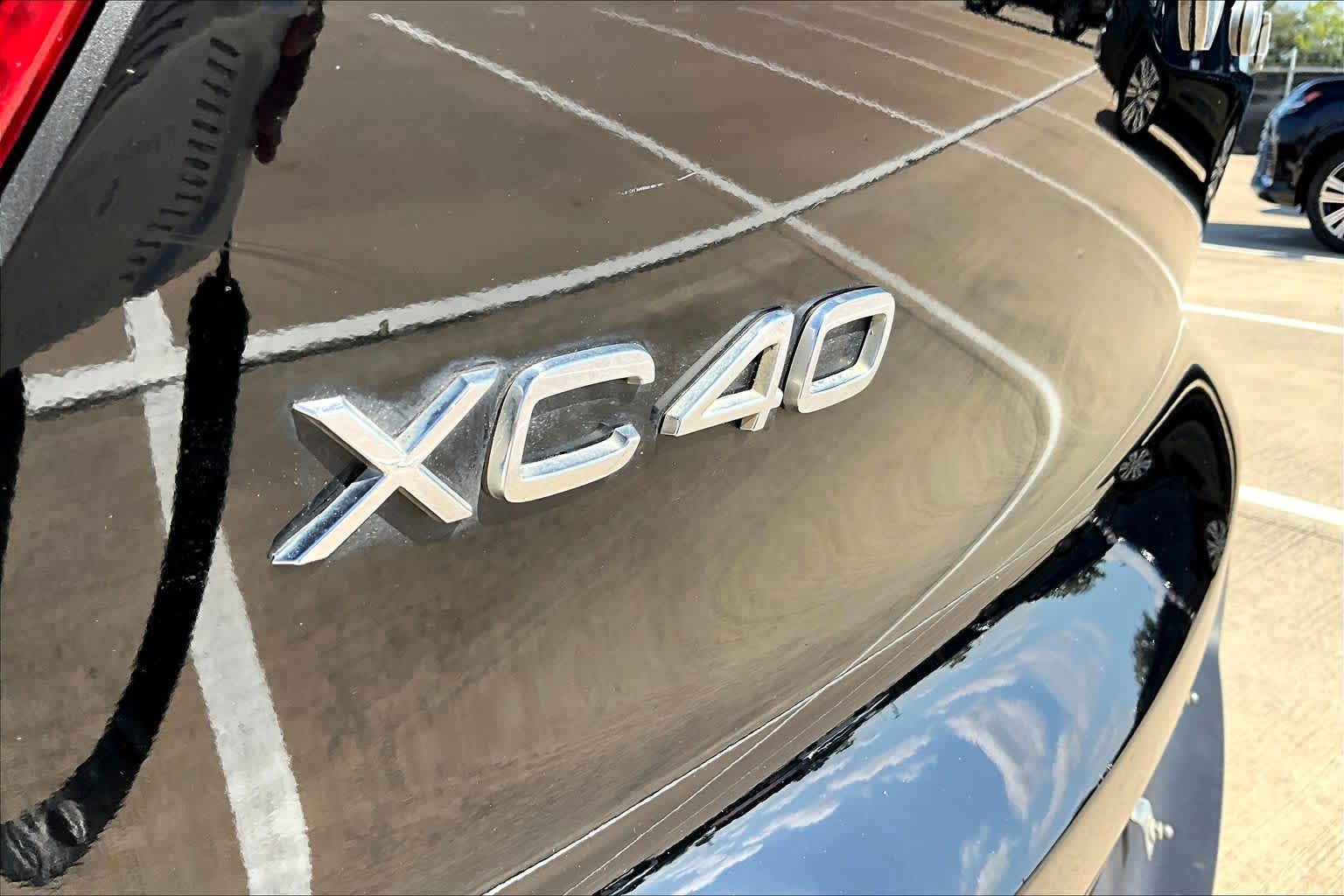 2019 Volvo XC40 R-Design Black Stone at Lexus Southwest Houston