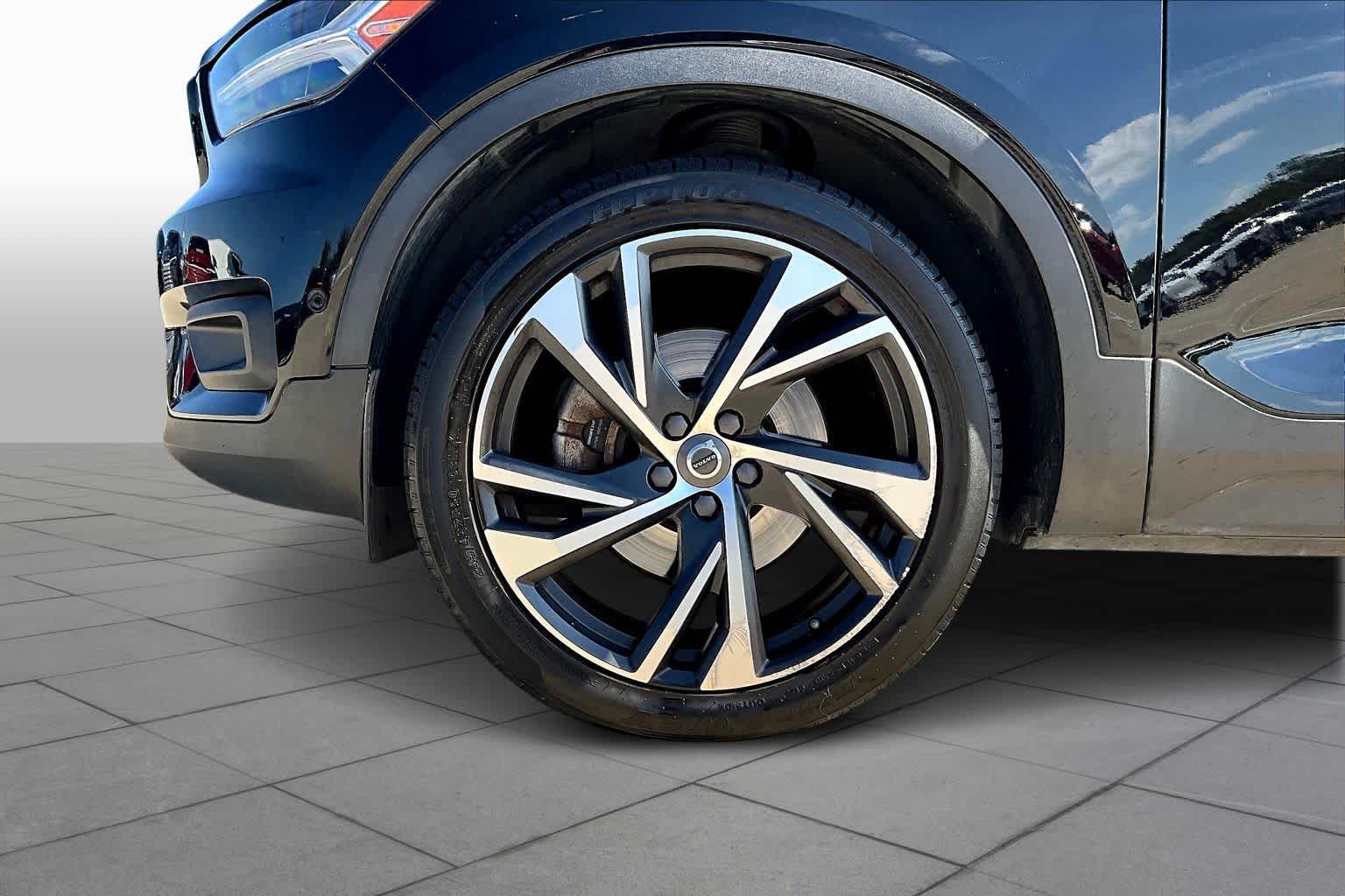 2019 Volvo XC40 R-Design Black Stone at Lexus Southwest Houston