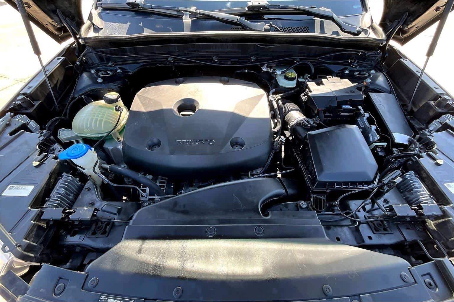 2019 Volvo XC40 R-Design Black Stone at Lexus Southwest Houston